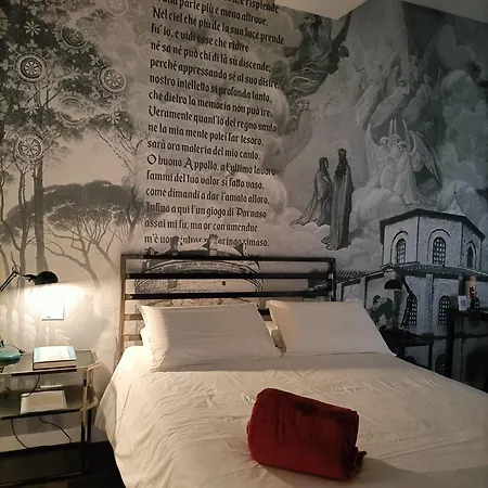 Bb Letterario Oda ve Kahvaltı Ravenna