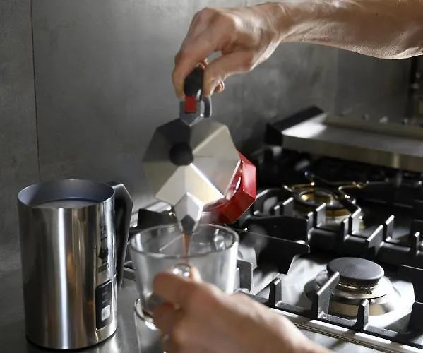 Bb Letterario فندق مبيت وإفطار رافيننا